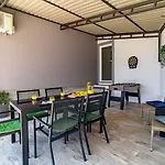 House Ulika فيلة *
