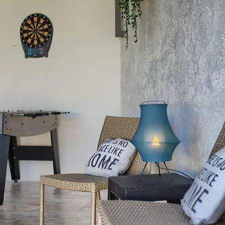 Villa House Ulika Loborika