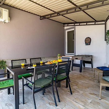 House Ulika Villa *