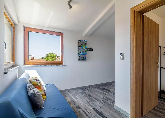 Villa House Ulika Loborika